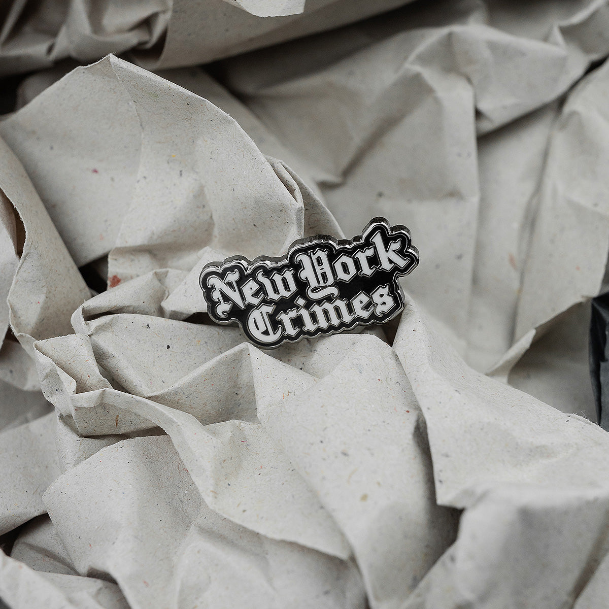 New York Crimes Pin