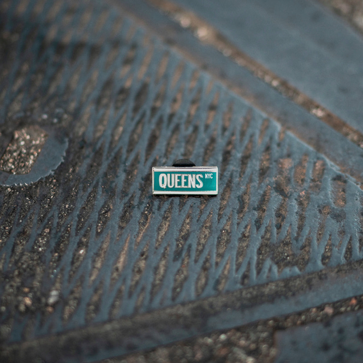 Queens Street Sign Pin